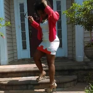 Meet your Posher, Dayna